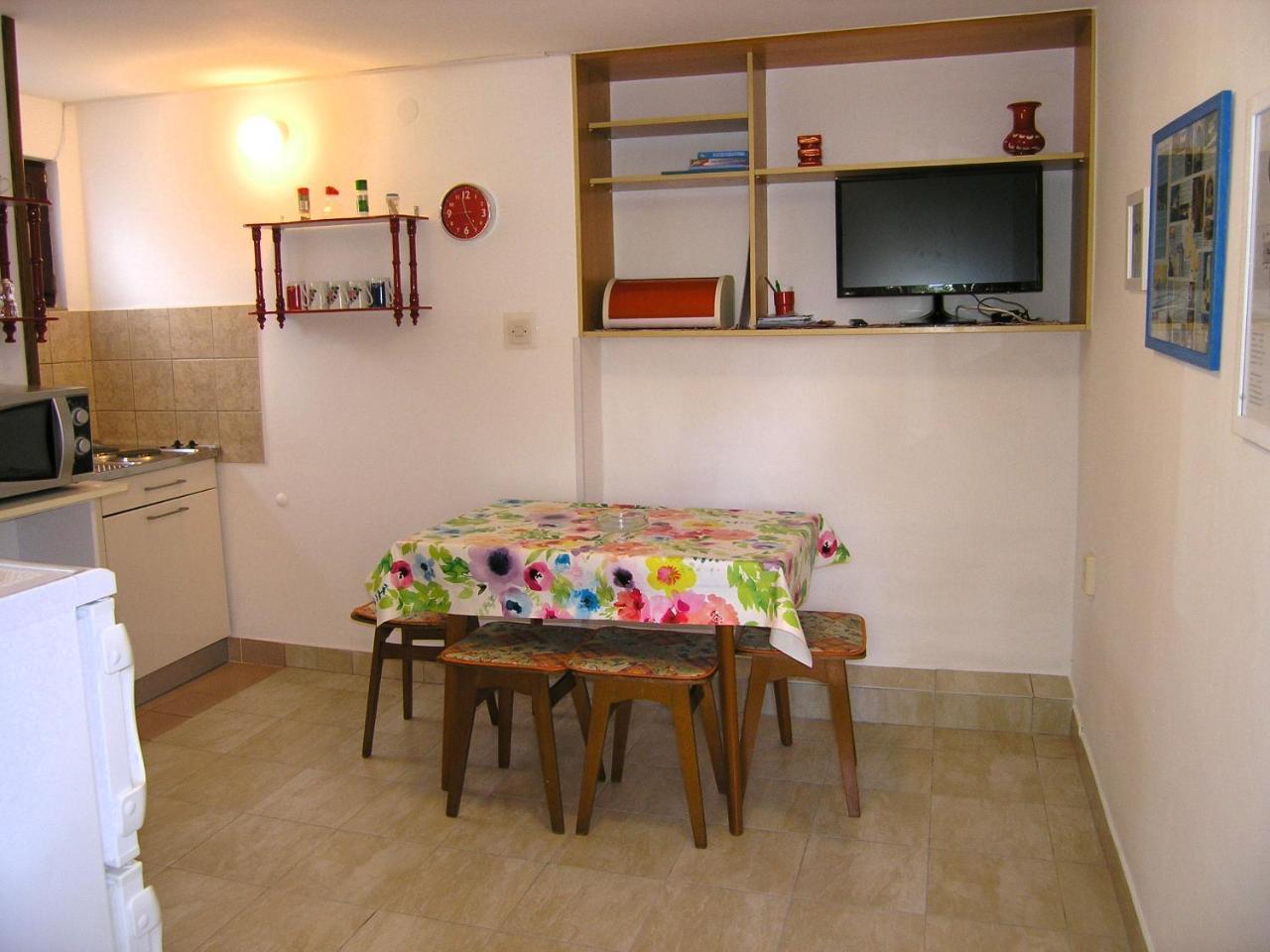 Apartments Natasa Krk Town Kültér fotó